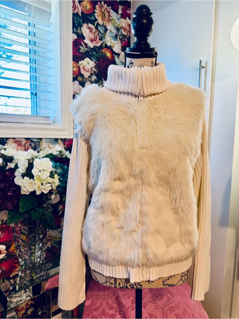 Reitmans Cream Faux-Fur Front Zip Turtleneck Sweater Jacket size L